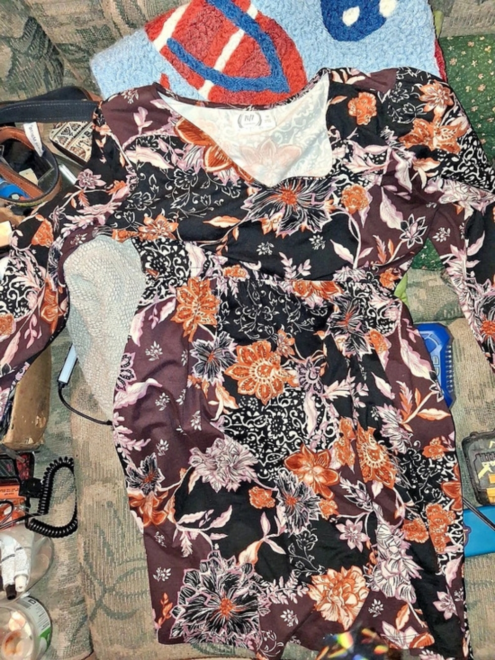 24/7 Comfort Apparel Floral Mini Dress in Black & Orange Like New